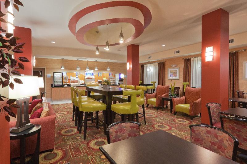 Holiday Inn Express Hotel Winona North By Ihg Dış mekan fotoğraf
